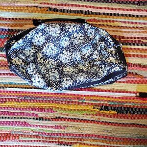 LeSportsac overnight/carry-on bag